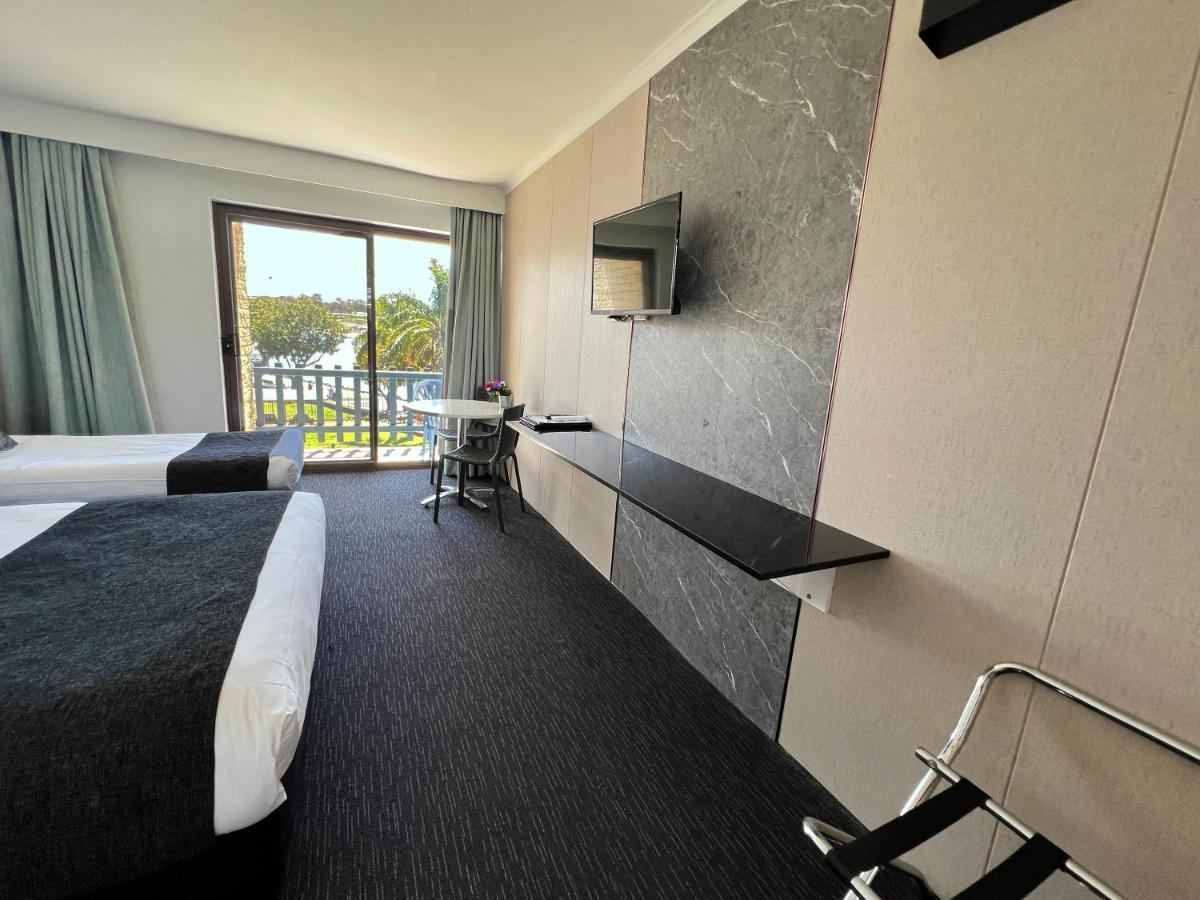 Motel Mariners On The Waterfront à Batemans Bay Extérieur photo