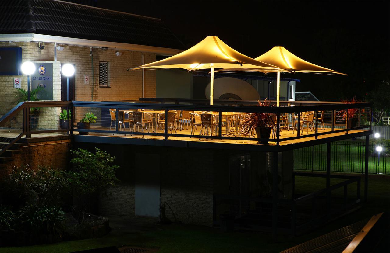 Motel Mariners On The Waterfront à Batemans Bay Extérieur photo