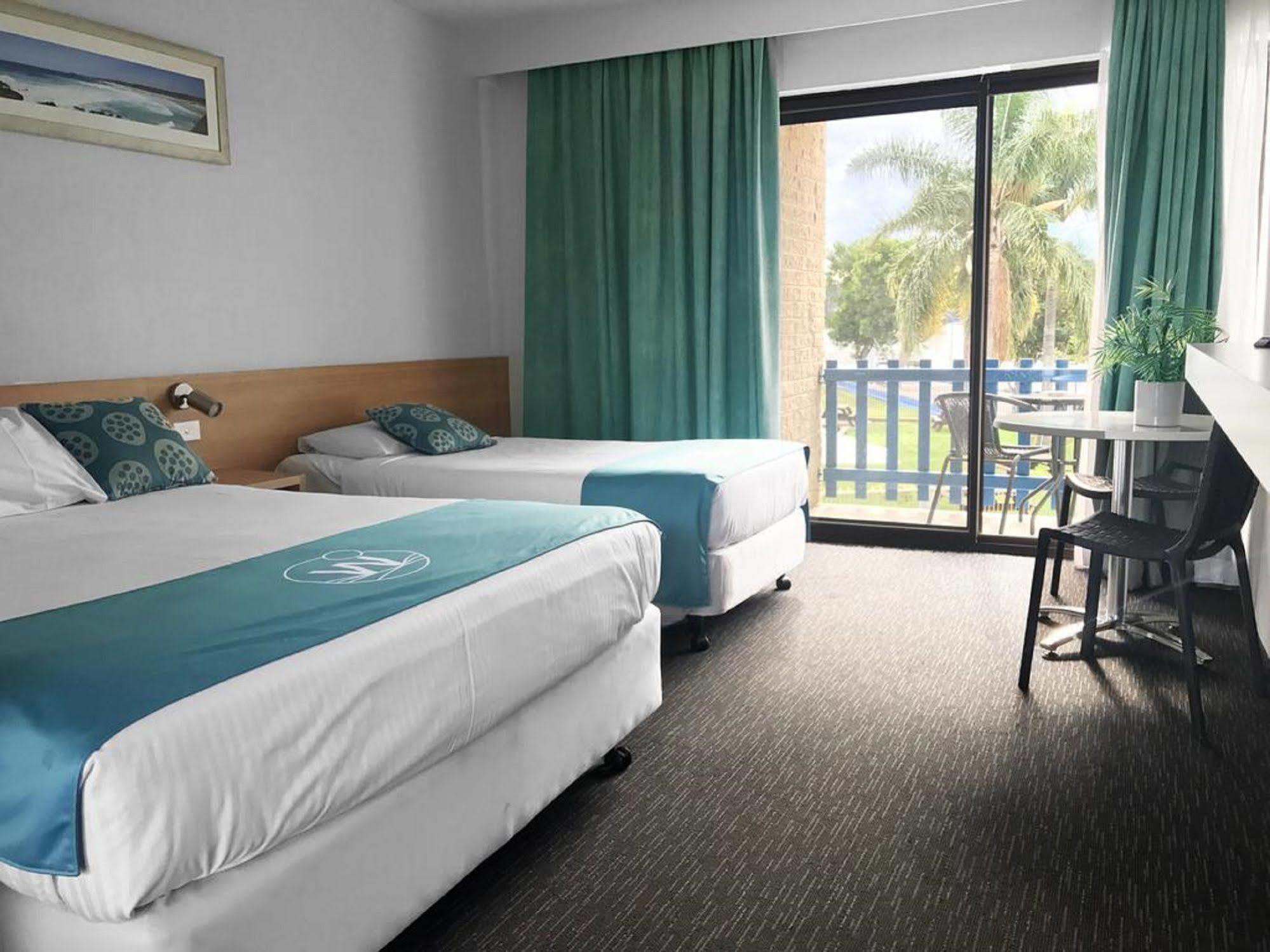 Motel Mariners On The Waterfront à Batemans Bay Extérieur photo