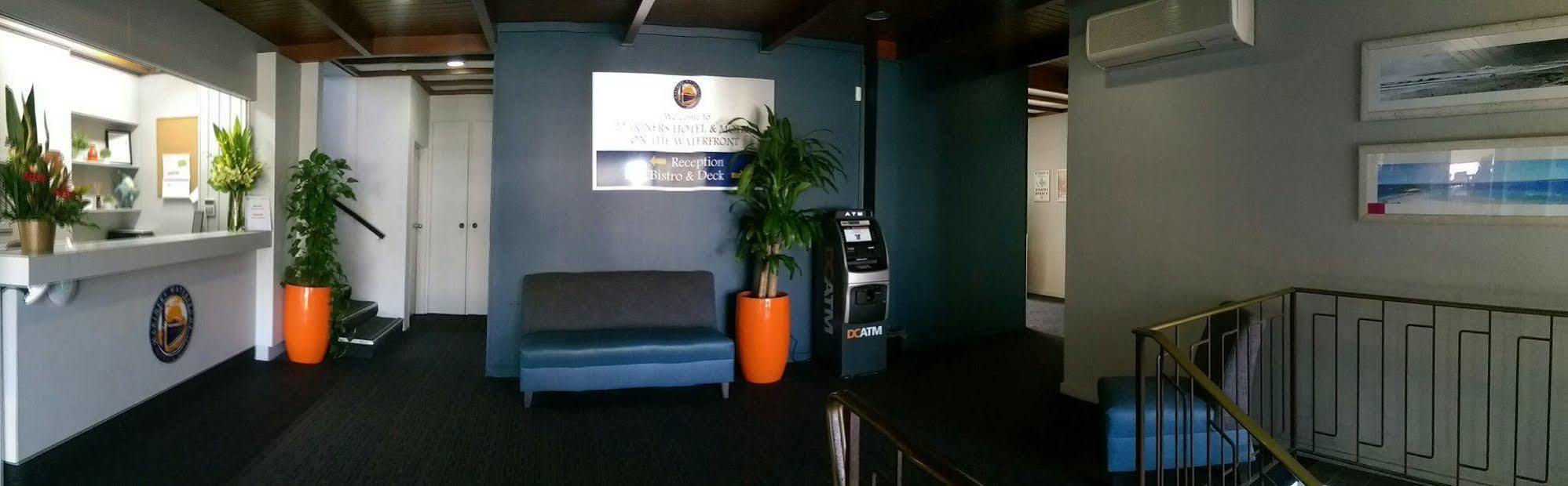 Motel Mariners On The Waterfront à Batemans Bay Extérieur photo