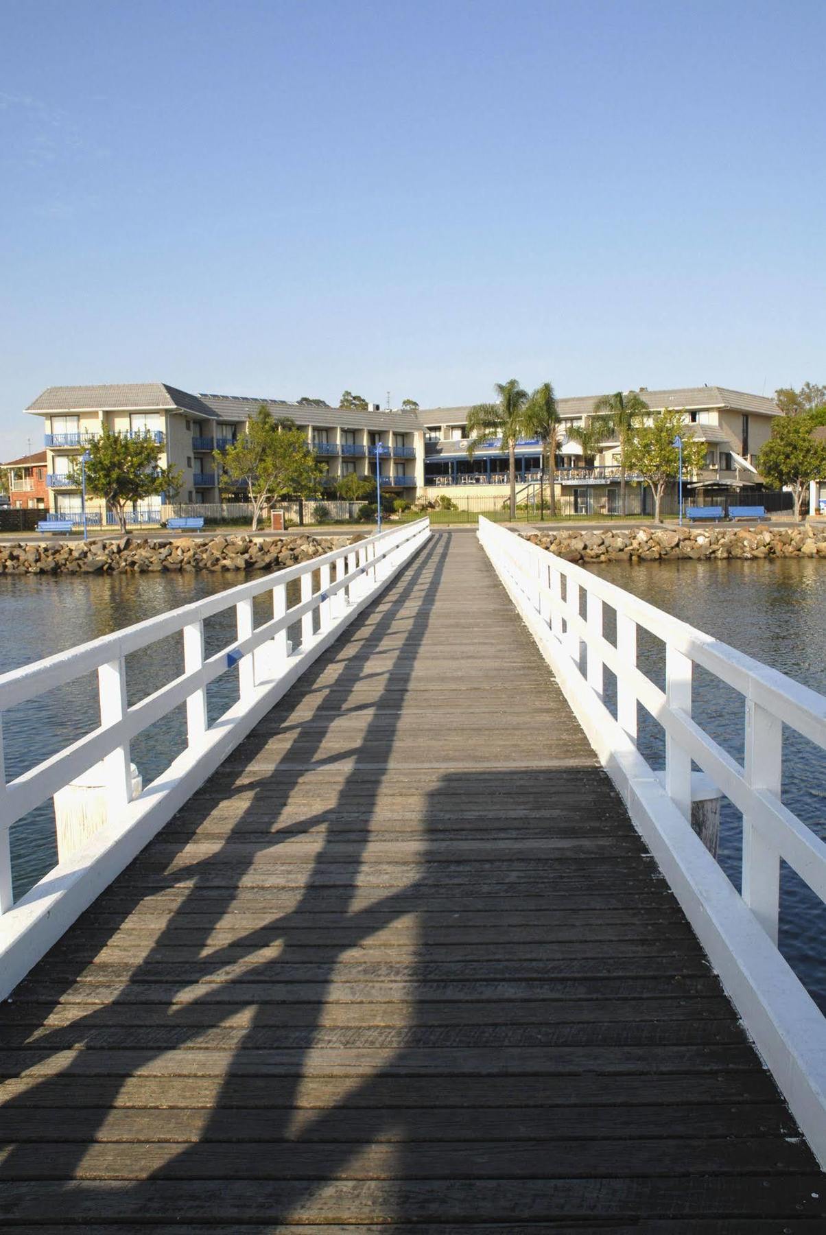 Motel Mariners On The Waterfront à Batemans Bay Extérieur photo